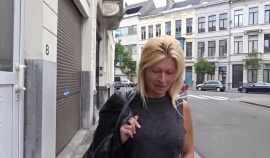 Miniatura de real french mature amatrice homemade&period; couple having sex&period; cum