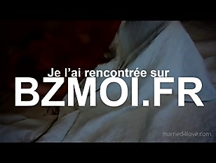 Miniatura de réelle scène de sexe d'un couple pendant une baise matinale