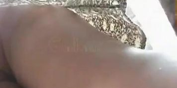 Miniatura de Real amateur milf upskirt ass video