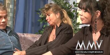 Miniatura de MMV Films Mature teacher having fun with a couple