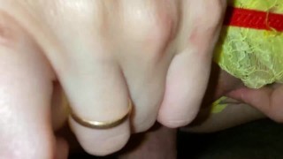 Miniatura de AMATEUR CUMSHOT SNOW WHITE